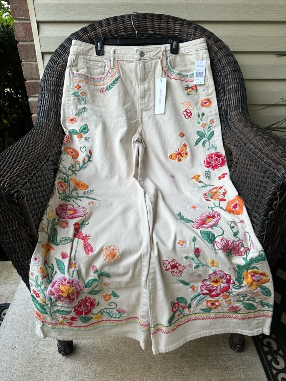 Driftwood Charlee Wide Leg - Gardenia Dreams 34x32